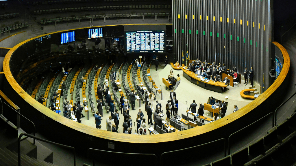 Vista panorâmica do Plenário da Câmara dos Deputados durante sessão conjunta do Congresso Nacional destinada à deliberação de matérias orçamentárias.

Foto: Marcos Oliveira/Agência Senado, 2018