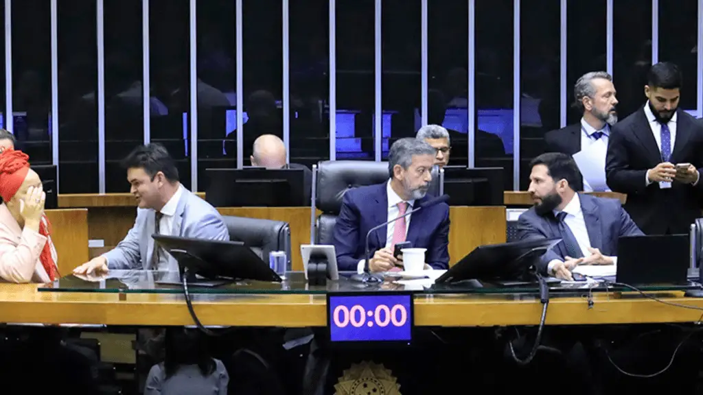 Sem debates e com tramitação atropelada, Câmara aprova projeto para liberar execução de emendas parlamentares. Foto: Mário Agra/Câmara dos Deputados