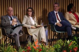 A primeira-dama Janja Lula da Silva não está submetida a regras de transparência claras, apesar de ter assessores, despesas e agendas em que representa o País. Foto: Fernando Frazão/Agência Brasil