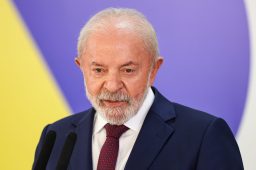 O presidente Luiz Inácio Lula da Silva durante entrevista coletiva com jornalistas, no Palácio do Planalto.  Foto: Marcelo Camargo/Agência Brasil