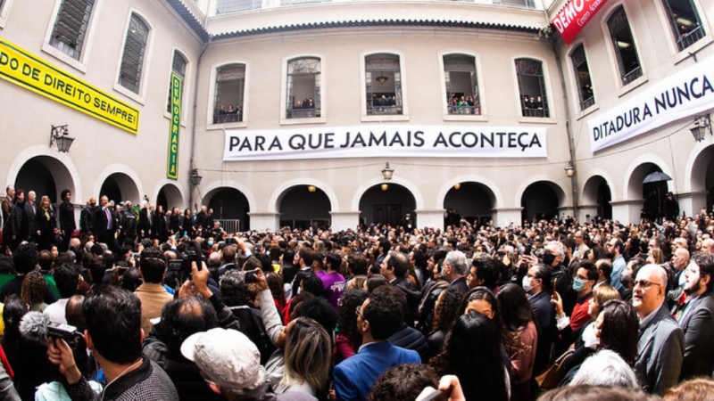 Em 2022, o Largo de São Francisco foi palco de um grande ato pela democracia num momento muito delicado de nosso País. Foto: Annelize Tozetto/Mídia Ninja