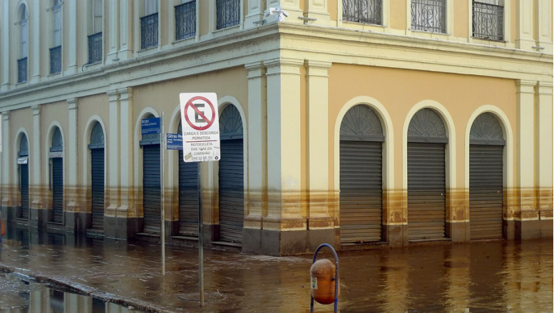 Em 2024, chuvas intensas destruíram o Rio Grande do Sul e alagaram o Mercado Público de Porto Alegre. Foto: Ricardo André Frantz